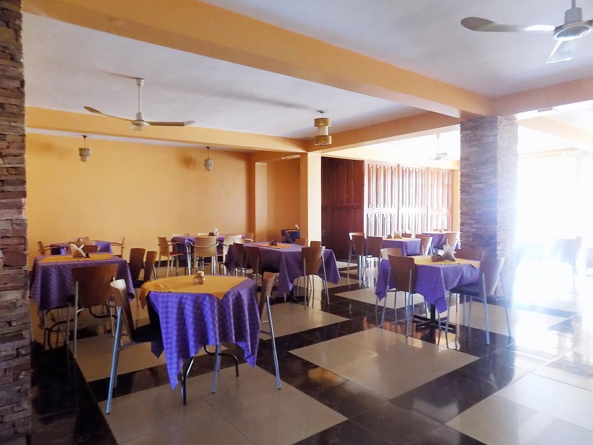G-One Hotel Καμπάλα Εξωτερικό φωτογραφία