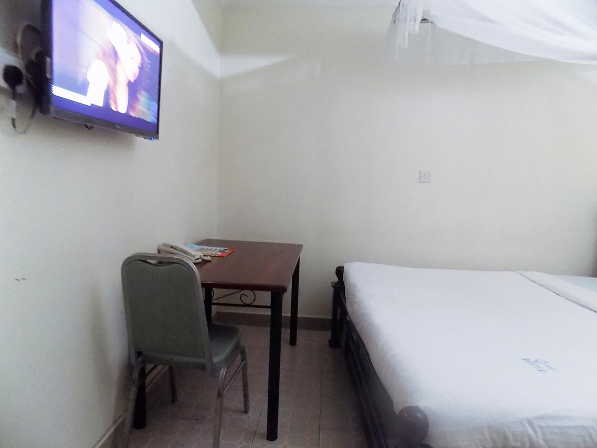 G-One Hotel Καμπάλα Εξωτερικό φωτογραφία