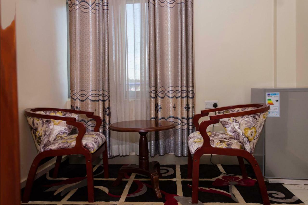G-One Hotel Καμπάλα Εξωτερικό φωτογραφία